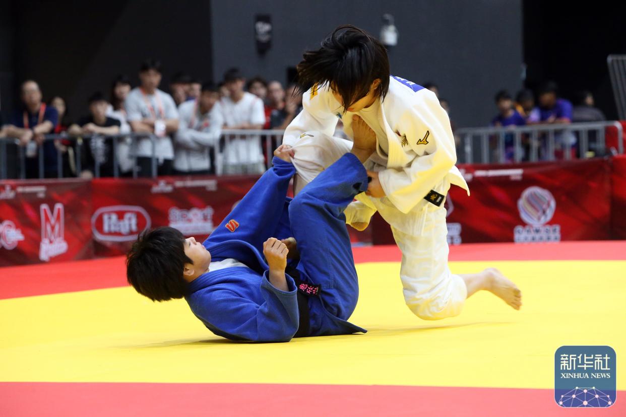 开云平台-柔道赛事技术精湛，选手擒拿出奇制胜的简单介绍